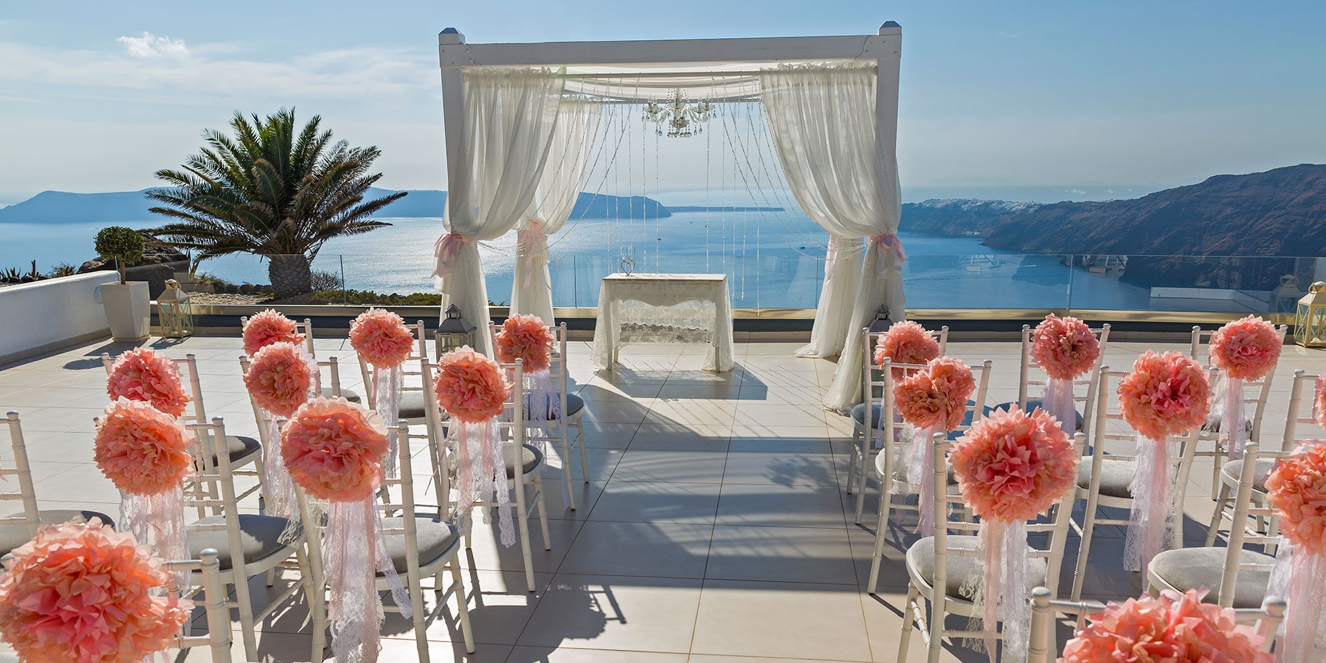 Book your wedding day in Villa Blue Emerald